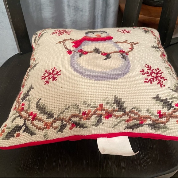 100% Wool Handmade Needle Point snowman Pillow Christmas 13x13” - Picture 7 of 8